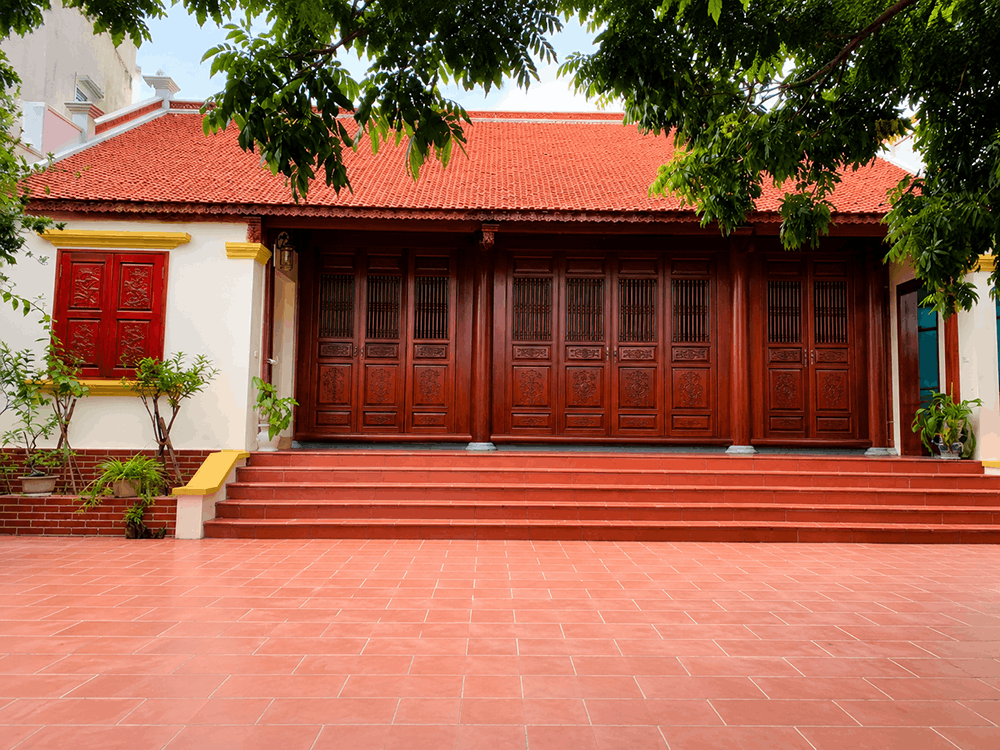 Hoàn Thiện Nhà Gỗ 4 Gian 12 Cột Bằng Gỗ Lim Nam Phi Ở Hạ Hòa – Phú Thọ