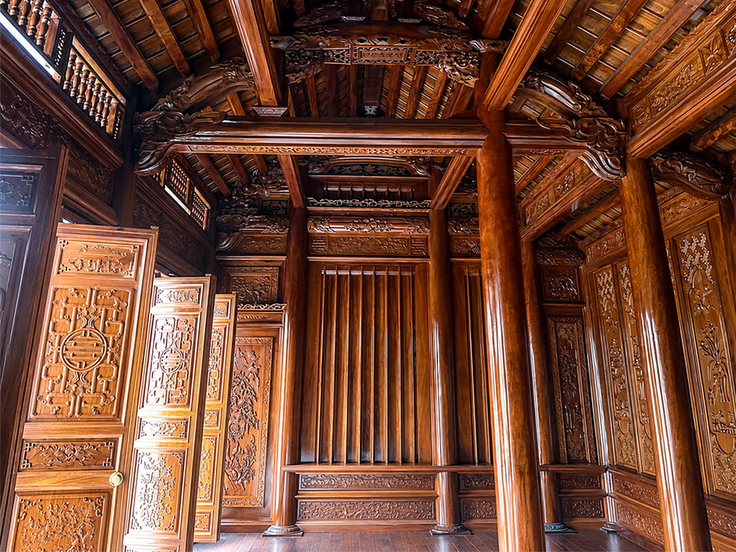 Hoàn Thiện Nhà Thờ 3 Gian Gỗ Lim Lào Tại Gia Lâm – Hà Nội