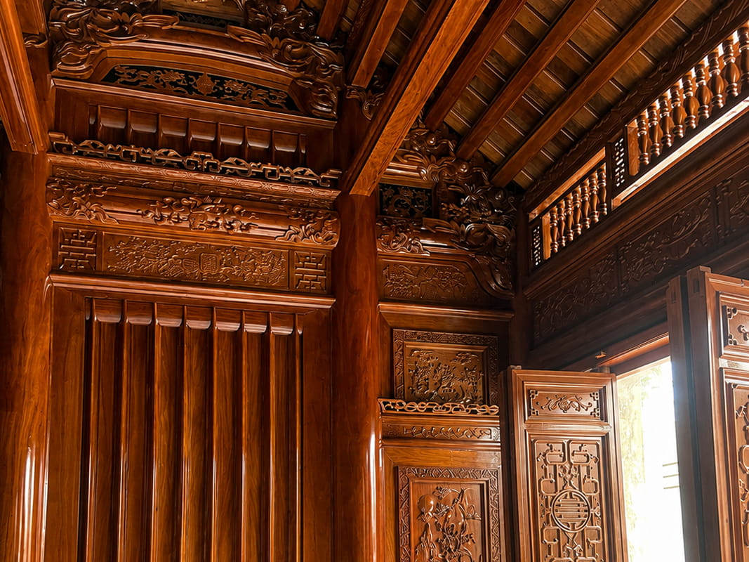 Hoàn Thiện Nhà Thờ 3 Gian Gỗ Lim Lào Tại Gia Lâm – Hà Nội