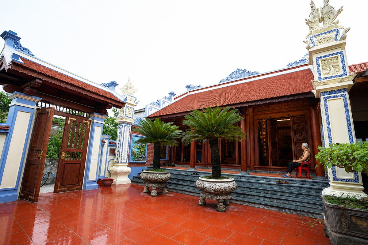 Hoàn Thiện Nhà Gỗ 3 Gian Có Hậu Cung Ở Mỹ Đức – Hà Nội Hoàn Thiện Nhà Gỗ 3 Gian Có Hậu Cung Ở Mỹ Đức – Hà Nội