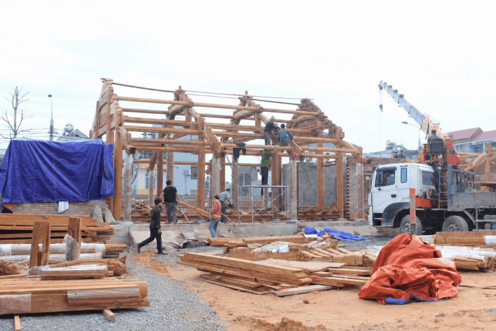 Báo Giá Chi Phí Xây Nhà Gỗ 3 Gian 16 Cột Cập Nhật 2026