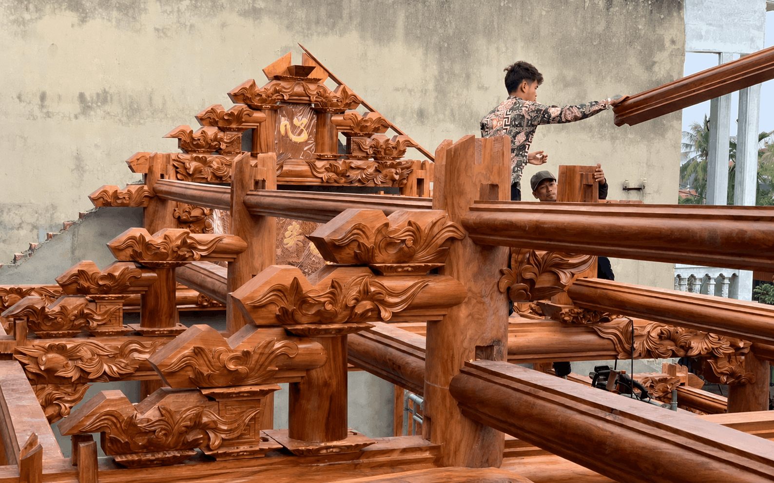 Báo Giá Top 7+ Mẫu Nhà Gỗ 3 Gian 2 Chái Đẹp Nhất 2026