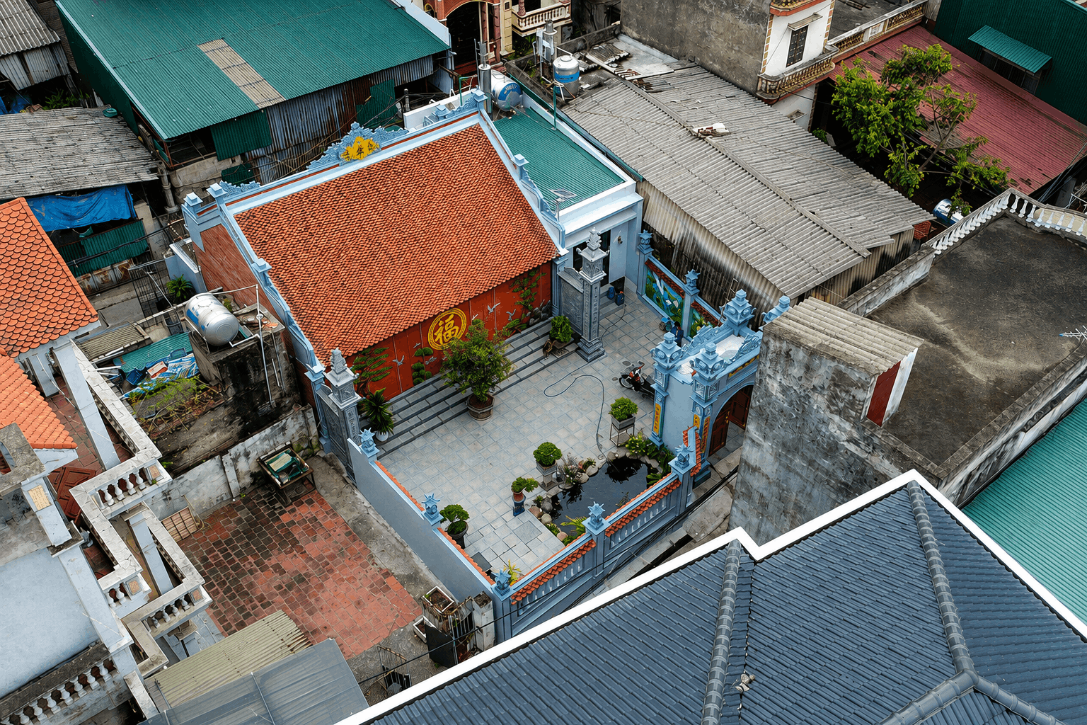 Thiết kế tổng quan của nhà gỗ 3 gian 22 cột đẹp tại Tiên Lữ - Hưng Yên - Cổng nhà Thiết kế tổng quan của nhà gỗ 3 gian 22 cột đẹp tại Tiên Lữ - Hưng Yên - Cổng nhà